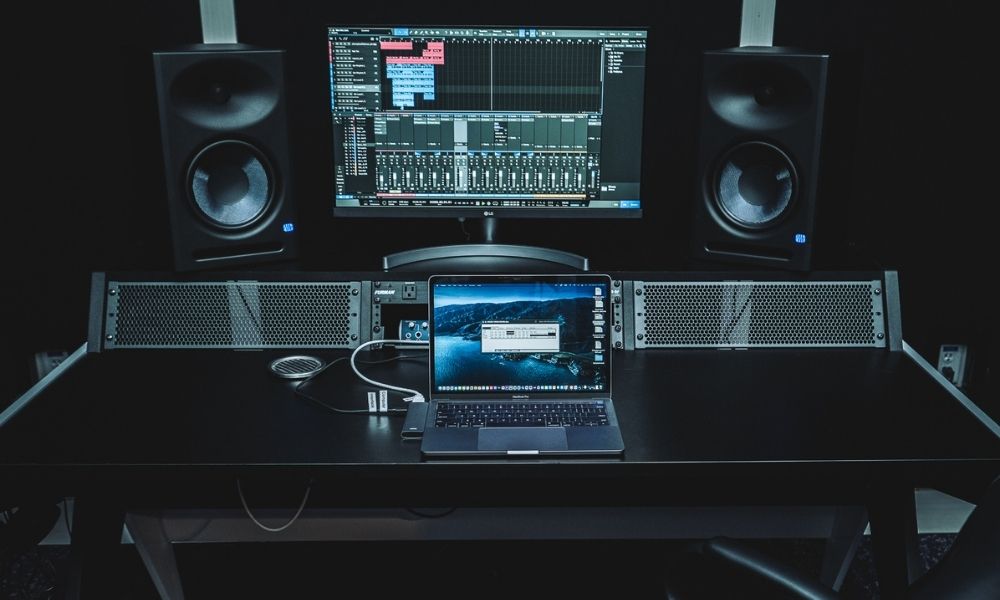 Garage Practices vs. Using a Studio: When To Make the Switch