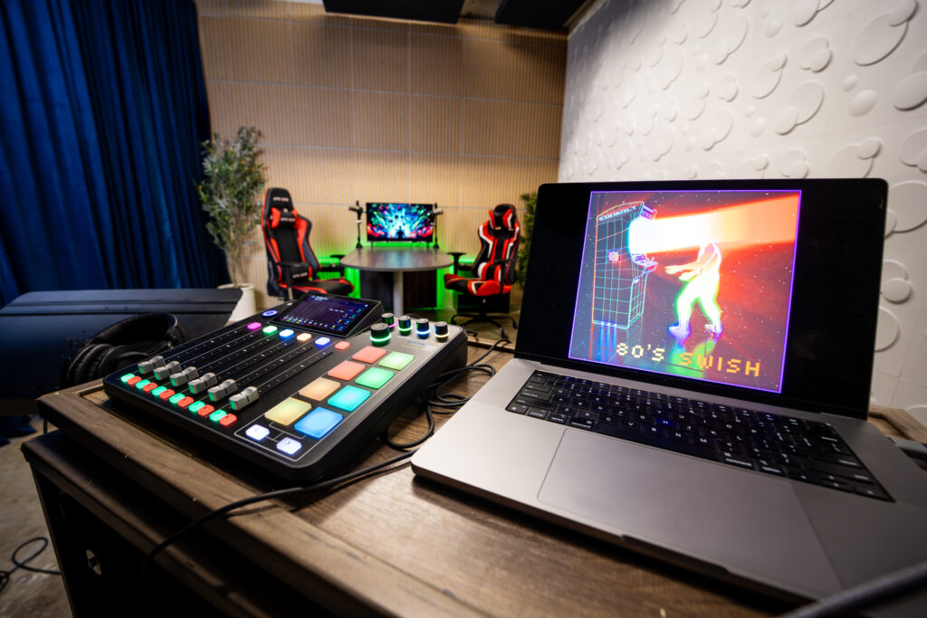 Podcast Studio 109 Houston