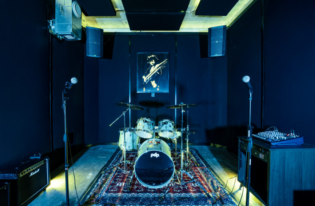 vocal-practice-rehearsal-studio-houston.jpg