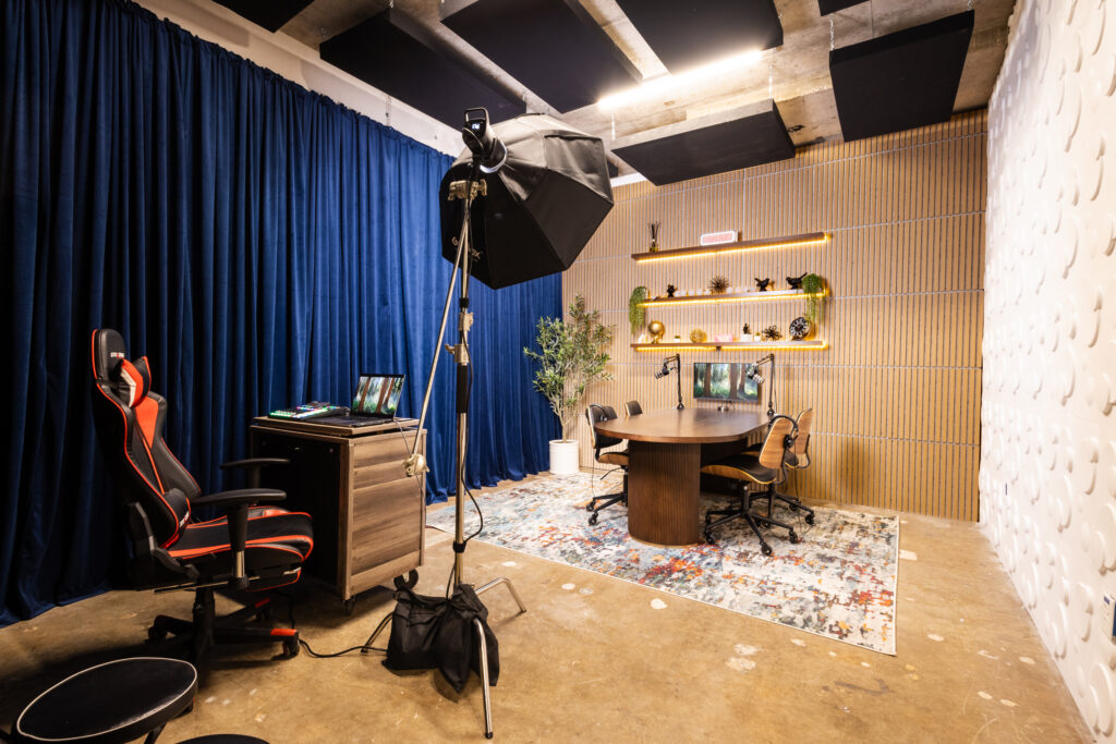 band-barracks-podcast-room-109-full-room-softbox-lighting-rodecaster-desk
